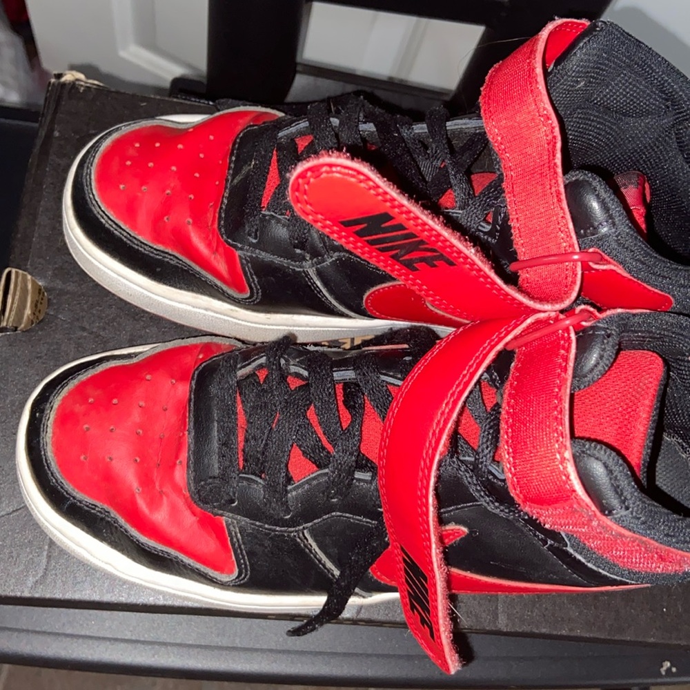 Nike size 7 youth. Used
